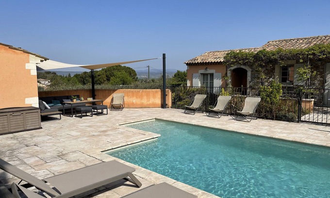 Pont-Saint-Esprit Casa | Casa de campo con piscina, para 8 personas, totalmente equipada.