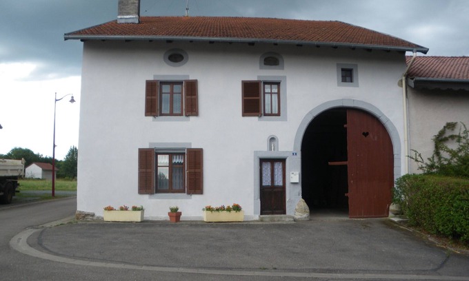 Bult Cabaña | Casa rural en el campo en un pueblo tranquilo
