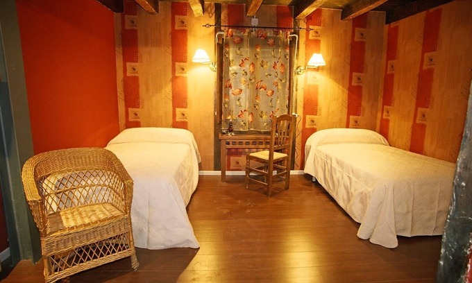 Mambrilla de Castrejon Casa | Casa rural 'Reoyo 2' con jardín compartido y Wi-Fi