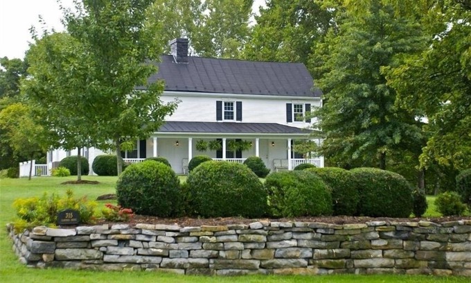Luray Casa | Stonewall Crossing: propiedad histórica en el río Shenandoah