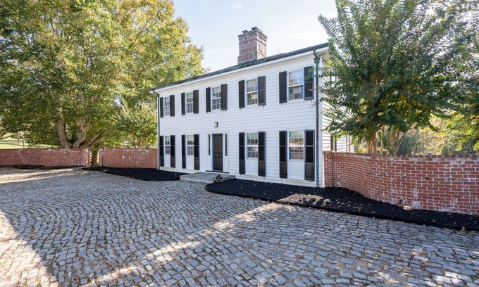 Charlottesville Casa | Country Estate with Pickleball & Views, 4-bedroom house in Charlottesville