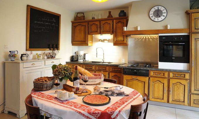 Corcelles-en-Beaujolais Casa | Country house in Beaujolais