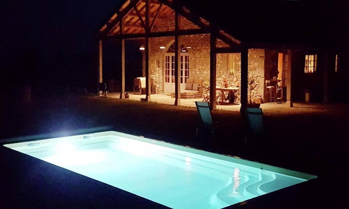 Fargues-sur-Ourbise Casa | Country house with pool among sunflowers