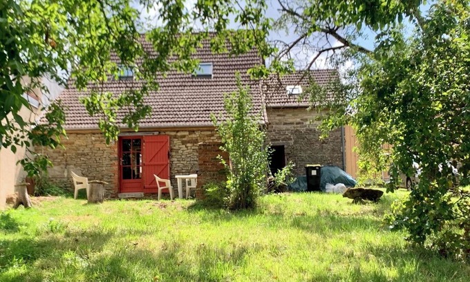 Chatellenot Casa | Country House – Auxois near the Morvan
