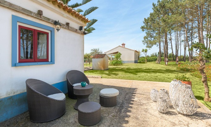 Cabeco de Aguia Villa | Casa rural 'Casa Do Pinhal' con vistas al mar, piscina privada y Wi-Fi