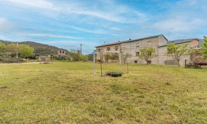 Baix Pallars Casa | Casa rural 'Casa Vilanova' con vistas a la montaña, terraza privada y Wi-Fi
