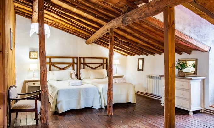 Vilvestre Casa | Casa rural 'Casa Obdulia' con terraza privada y Wi-Fi