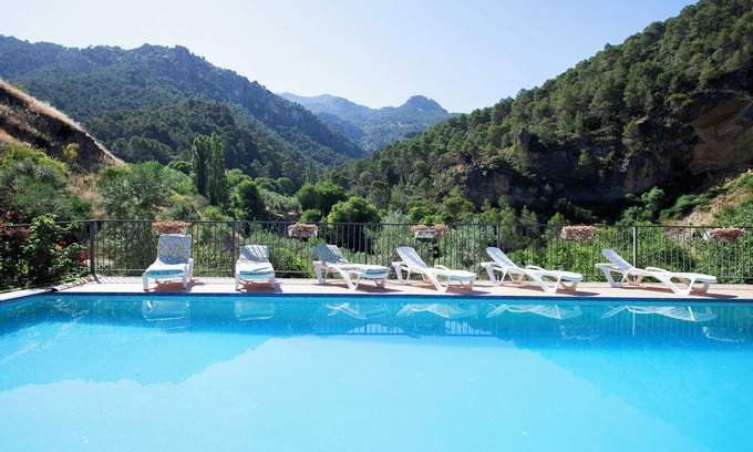 Quesada Casa | Casa rural "Finca La Noguera - Sierra Cazorla" con vistas a la montaña y Wi-Fi