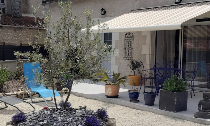Fleix Casa | Country house for rent in a bucolic setting