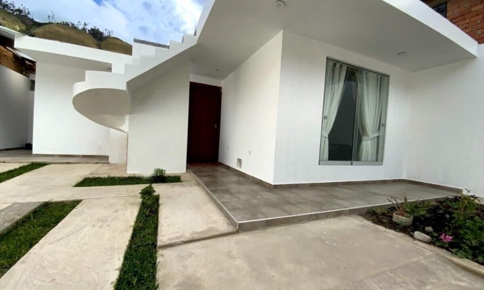 Leimebamba Casa | Casa de campo en Amazonas, 250 m2 de alojamiento entero