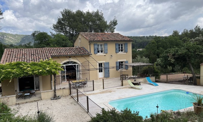 Cuges-les-Pins Casa | Casa de campo en cuges les Pins