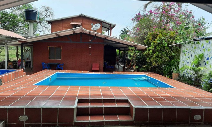 Apiay Cabaña | Casa campestre en los llanos orientales