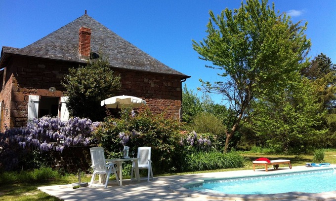 Noailhac Casa | Casa de campo 'La Maison Rouge'