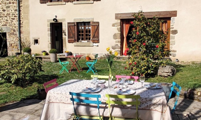 Blessac Casa | Country house near Aubusson! Ideal for families.