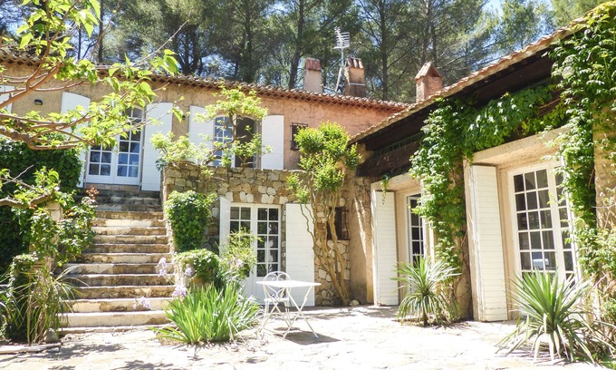Le Tholonet Casa | Country house of 250 m2 on 8,000 m2 of land