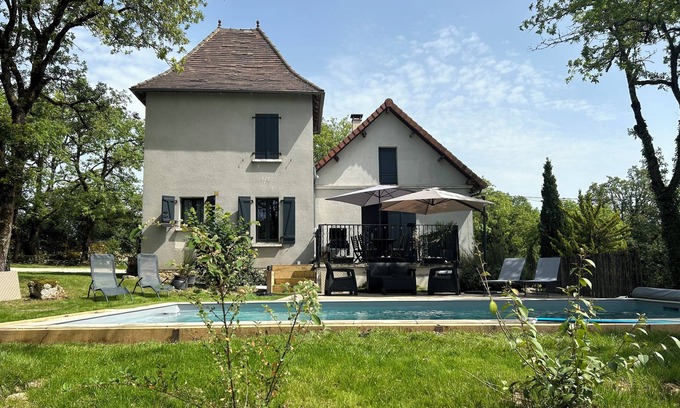 Martel Casa | Country house overlooking the village of Martel