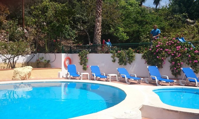 Malaga-Este Casa | Casa rural 'Santa Matilde Málaga' con vistas al mar, Wi-Fi y aire acondicionado