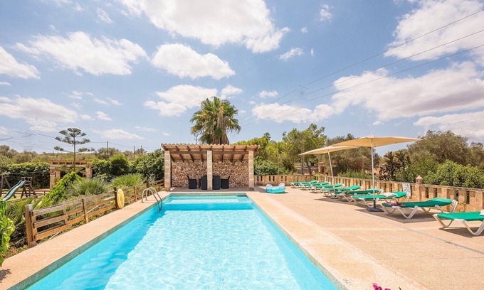 Campos Casa | Casa rural 'Son Rengo' con vistas a la montaña, piscina privada y Wi-Fi