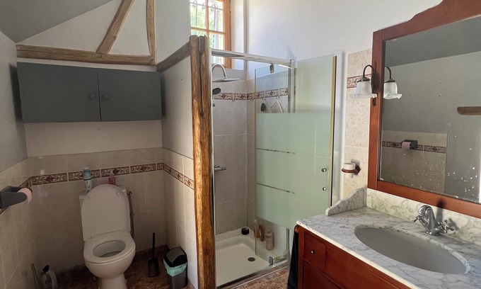Besse-sur-Braye Casa | Country house with swimming pool