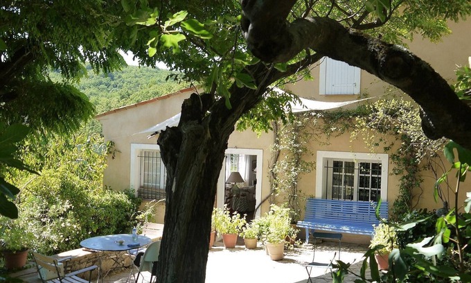 Bargemon Villa | Casa de campo con jardín antiguo en terrazas en Bargemon, Var, Provenza, Francia