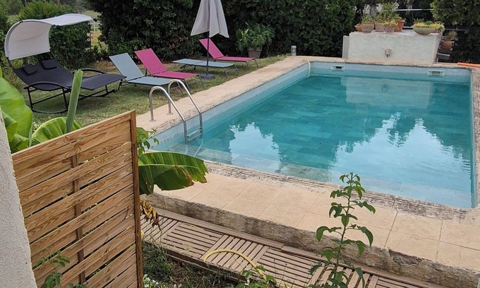 Fontvieille Casa | Country house with swimming pool