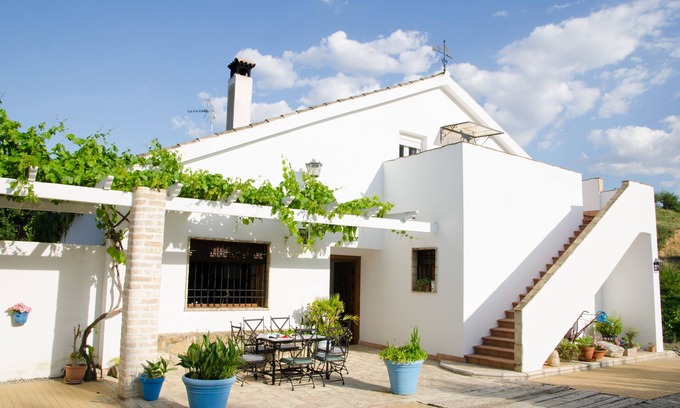 Montemayor Villa | Casa de Campo con Wiffi a 15 Minutos de Cordoba