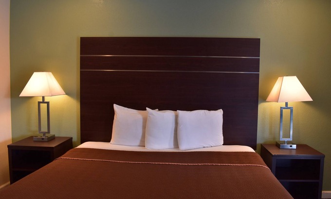 Santa Rosa Hotel | Country Inn