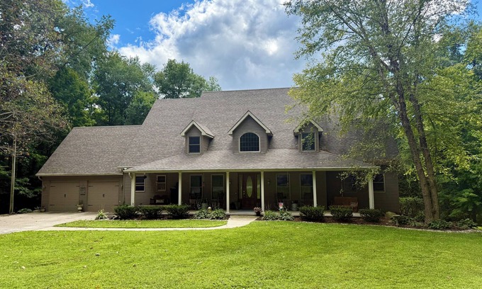 Bellmore Casa | Country living just 4 miles from Crawfordsville