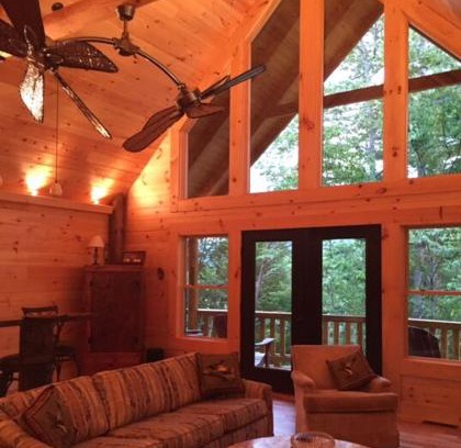 Asheville Casa | Country Log Cabin-15 min to Asheville