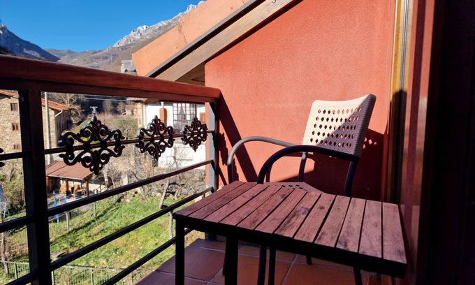 Espinama Apartamento | Apartamento Rural con Vista a la Montana