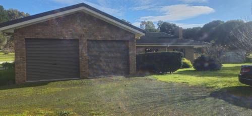 Toongabbie Casa | Countryside Comfort