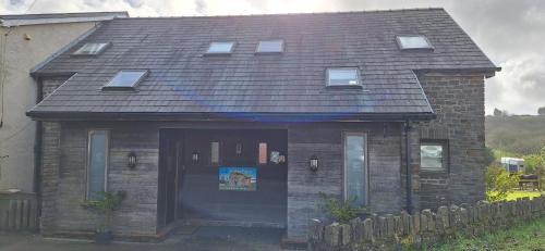 Skewen Casa | Countryside Cottage in Swansea near Gower