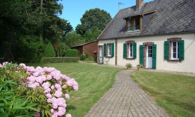 Dampierre-sous-Brou Cabaña | Casa rural con sala de juegos, 6 personas, cerca de Brou, naturaleza y comodidad