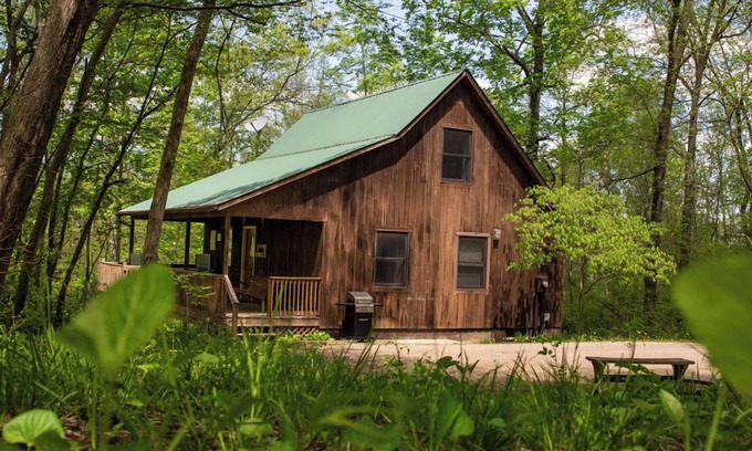 Logan Cabina | Couples Paradise | Hocking Hills