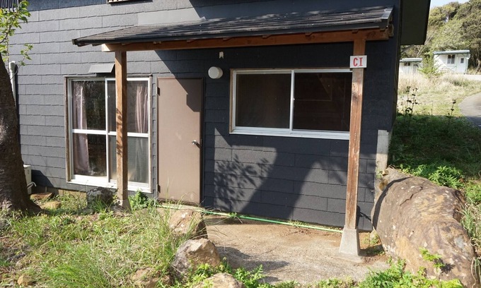 Ihama Cabaña | Courtside detached house for 18 people Free linen / Kamo-gun Shizuoka
