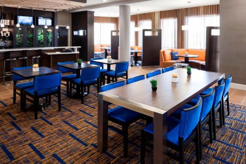 Conroe Hotel | Courtyard by Marriott Houston North/Shenandoah
