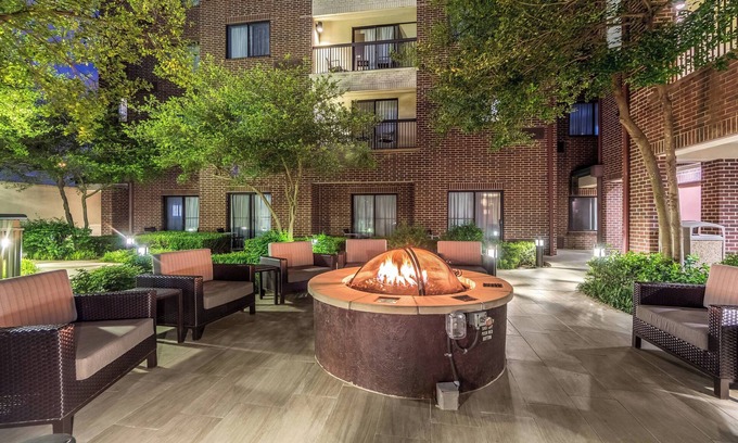 Irving Hotel | Courtyard by Marriott Dallas DFW Airport South/Irving