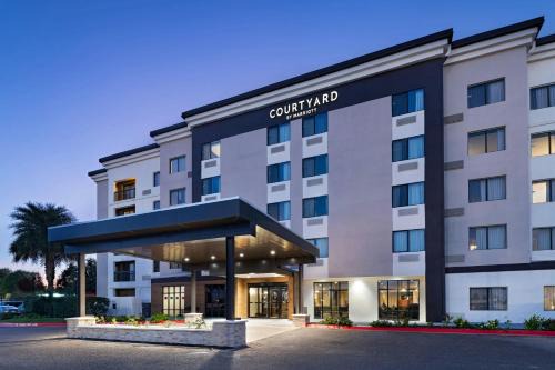 Western Division Hotel | Courtyard by Marriott Laredo