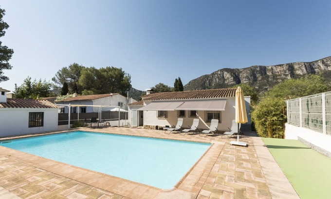 La Drova Villa | COVA DE L'AIRE - Encantadora casa con piscina privada y Wifi gratis