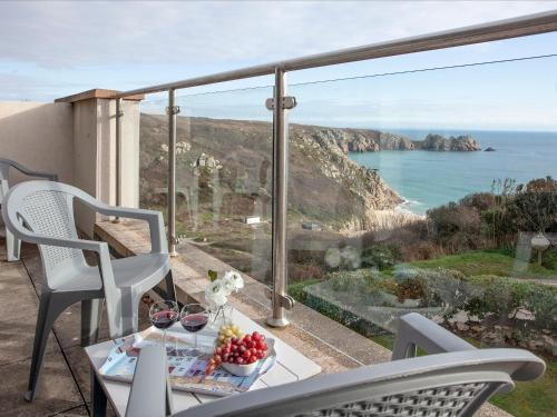 Porthcurno Apartamento | Cove View Apartment