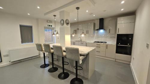 Coventry Casa | Coventry Blossom House