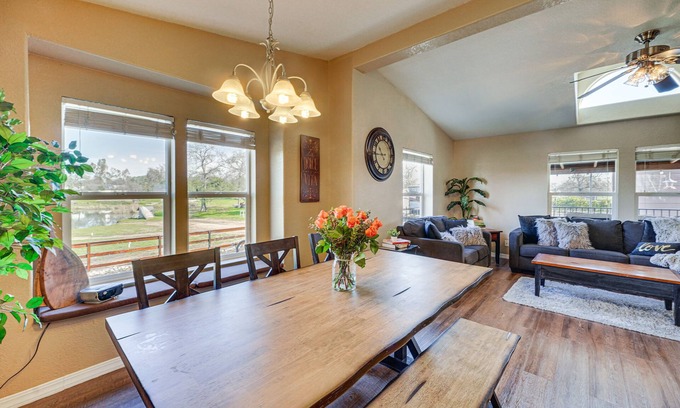 Lincoln Casa | Covered Patio: Lincoln Vacation Rental!