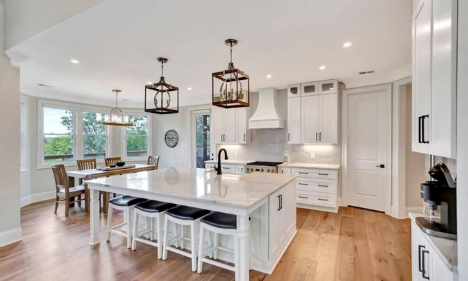 Six Mile Casa | Coveside Lane Getaway