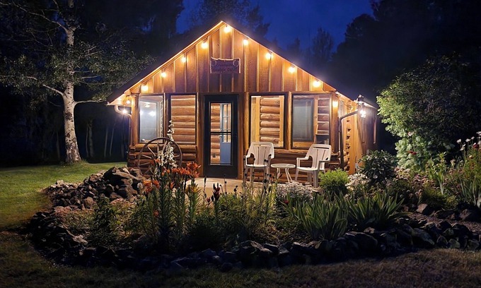 Helena Cabina | Cowboy Cabin Getaway