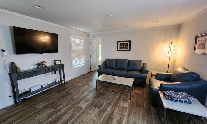 Tyler Casa | Cowboy Quarters