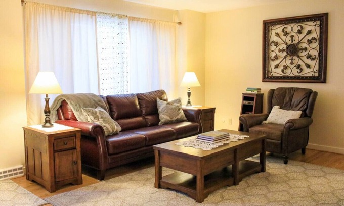 Miles City Apartamento | Cowtown Haven (Easy Access!)