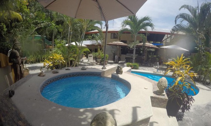 El Cerro Cama Y Desayuno | Coyaba Tropical Elegant Adult Guesthouse