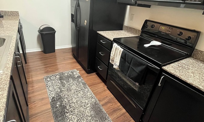 RP Sports Complex Condominio | Cozy 1-bed condo with WiFi in fantastic Sacramento