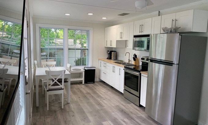 Laguna Beach Cabaña | Cozy 1 Bedroom apartment unit #2