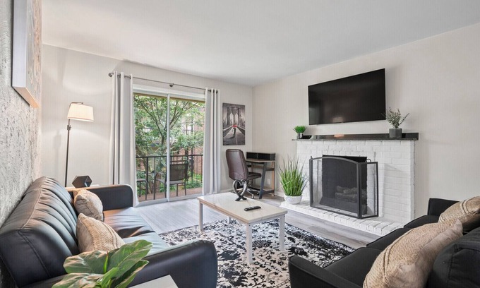Green Hills Apartamento | Cozy 1-bedroom apartment in a great location-Greenhill